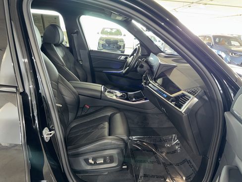 Used 2024 BMW X5 sDrive40i w/ M Sport Package RWD image 10