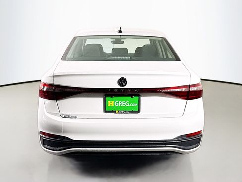 Used 2026 Volkswagen Jetta S FWD image 8