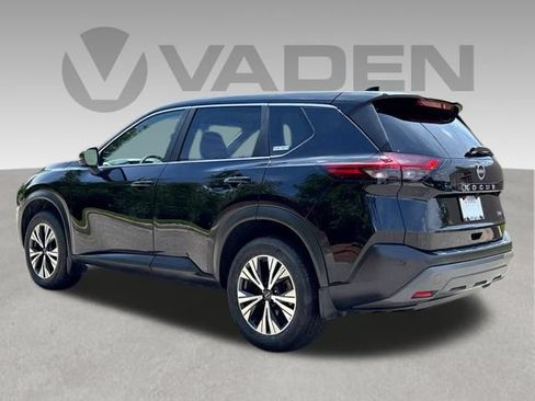Certified 2023 Nissan Rogue SV FWD image 20