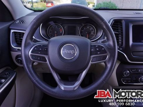 Used 2019 Jeep Cherokee Latitude w/ Popular Appearance Group FWD image 93