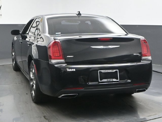 Used 2016 Chrysler 300 S AWD/4WD image 37