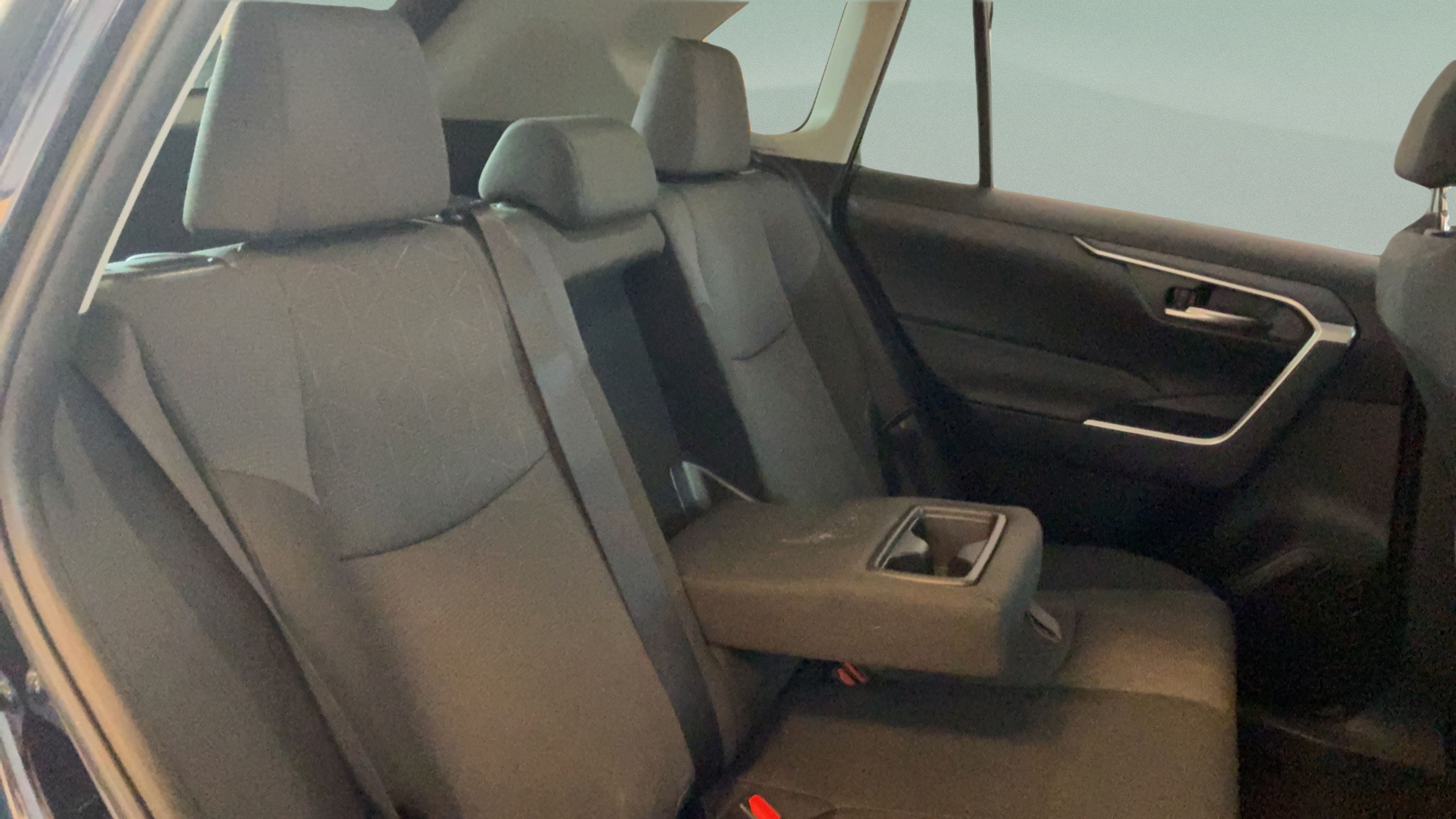 Certified 2025 Toyota RAV4 XLE AWD/4WD image 36