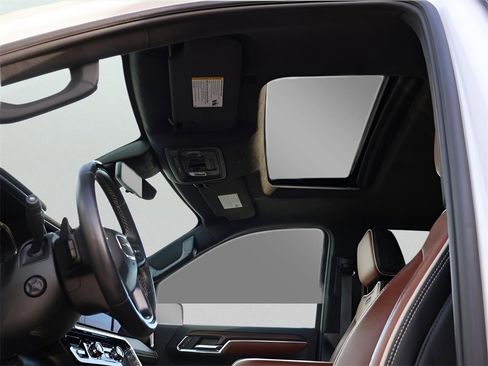 Used 2024 GMC Sierra 1500 Denali Ultimate image 40