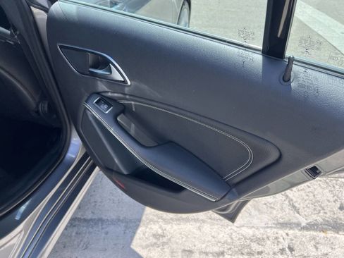 Used 2016 Mercedes-Benz CLA 250 4MATIC image 17