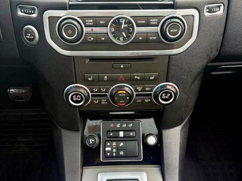 Used 2016 Land Rover LR4 HSE LUX image 24