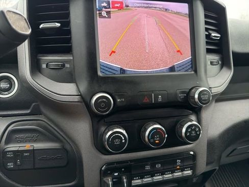 Used 2024 RAM 2500 Tradesman w/ Chrome Appearance Group image 7