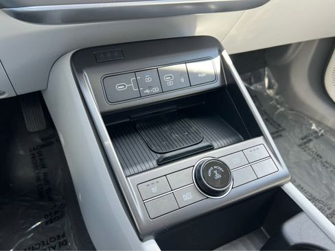 New 2026 Hyundai Kona SEL Premium AWD/4WD image 38