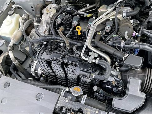 Used 2023 Nissan Altima 2.5 SR FWD image 42
