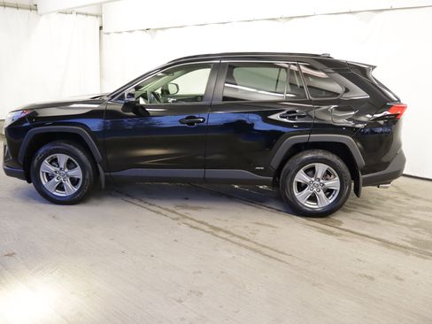 Certified 2023 Toyota RAV4 XLE w/ Convenience Package image 25