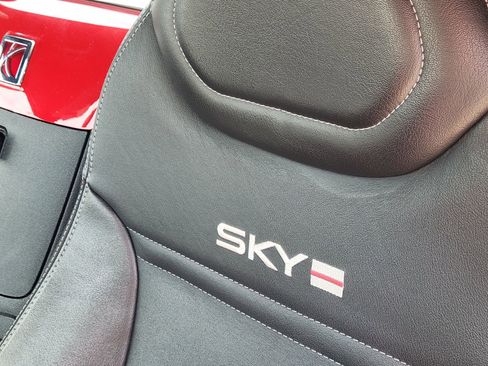 Used 2009 Saturn Sky Red Line image 18