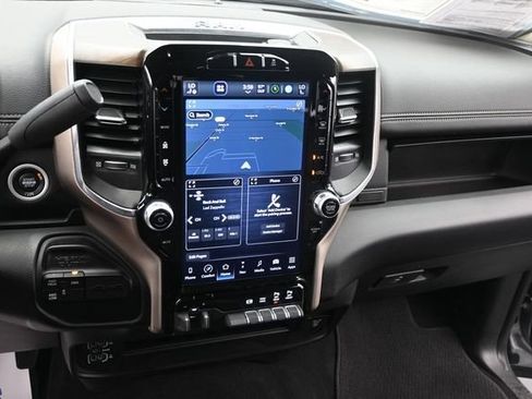 Used 2024 RAM 2500 Laramie AWD/4WD image 22