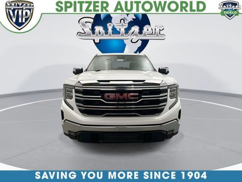 Used 2023 GMC Sierra 1500 SLT w/ SLT Premium Package image 4