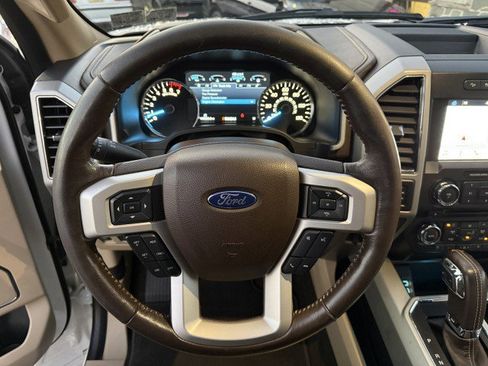 Used 2018 Ford F150 Lariat image 19