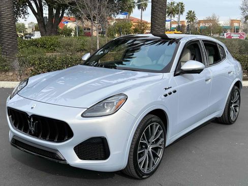 Used 2023 Maserati Grecale Modena image 16