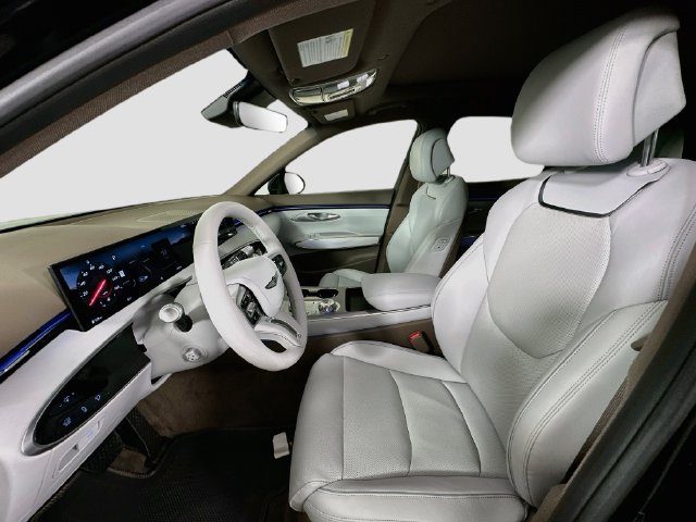 New 2026 Genesis GV70 2.5T Advanced AWD/4WD image 16