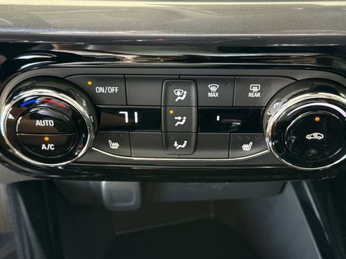 New 2026 Chevrolet Trax ACTIV w/ Driver Confidence Package FWD image 15