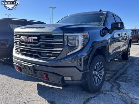 Used 2023 GMC Sierra 1500 AT4 w/ Technology Package image 3