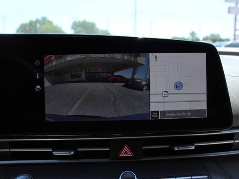 Used 2023 Hyundai Elantra SEL w/ Convenience Package image 17