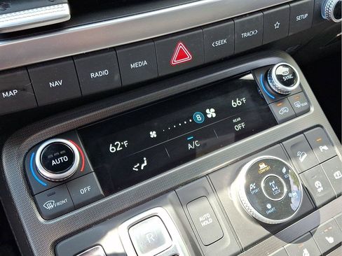Used 2025 Hyundai Palisade Calligraphy AWD/4WD image 15