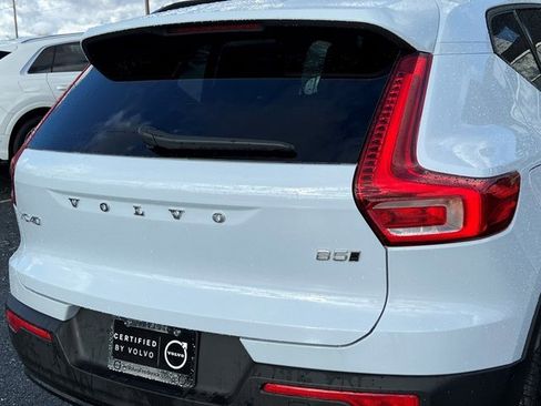 Certified 2026 Volvo XC40 B5 Plus w/ Protection Package Premier image 8