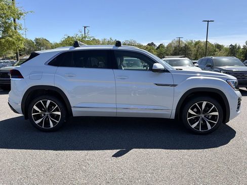 New 2026 Volkswagen Atlas Cross Sport SEL Premium R-Line AWD/4WD image 6