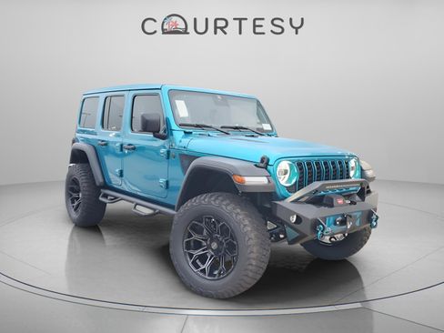 New 2025 Jeep Wrangler Willys AWD/4WD image 5