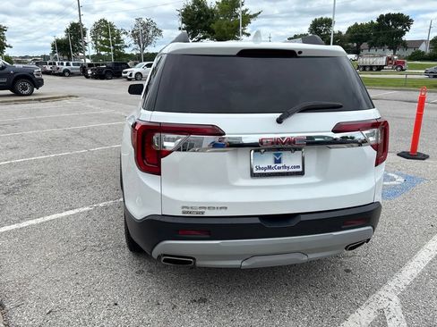 Used 2023 GMC Acadia SLT FWD image 21