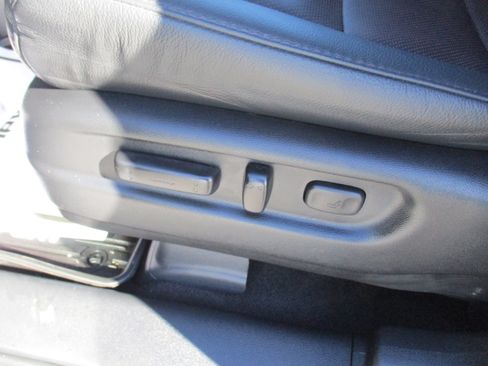 Certified 2024 Honda Passport Black Edition image 17