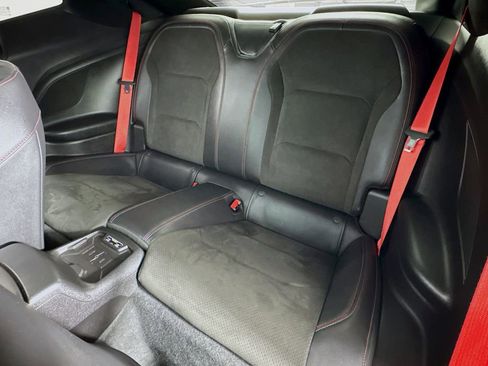 Used 2018 Chevrolet Camaro ZL1 RWD image 17
