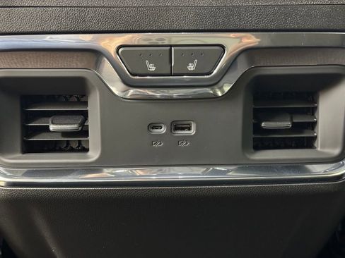 New 2025 Chevrolet Silverado 3500 High Country w/ Technology Package image 19