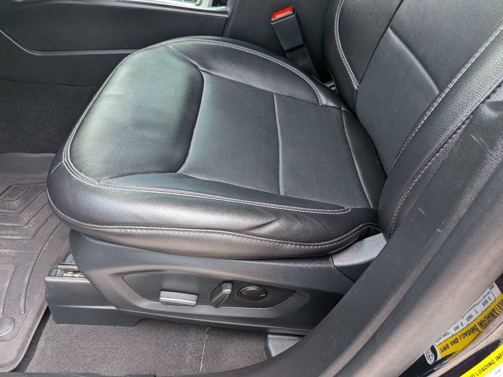 Used 2024 Ford Explorer Limited RWD image 25