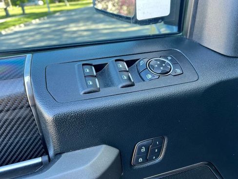 Used 2019 Ford F150 Raptor w/ Equipment Group 802A Luxury image 8