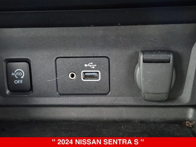 Certified 2024 Nissan Sentra S FWD image 27