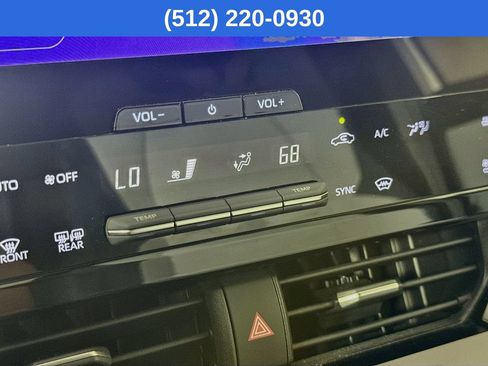 Used 2023 Subaru Solterra AWD image 19