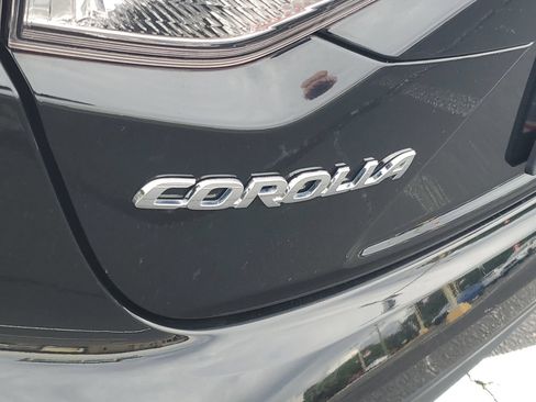 Used 2023 Toyota Corolla LE FWD image 27
