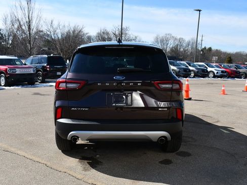 Used 2023 Ford Escape Active image 5