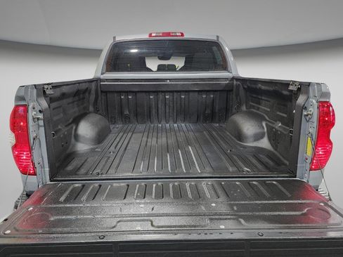Used 2021 Toyota Tundra SR5 w/ TRD Off-Road Package AWD/4WD image 10