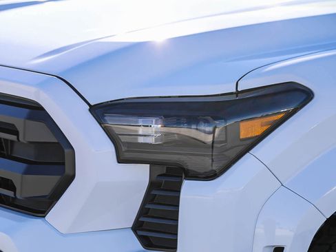 New 2026 Toyota Tacoma SR5 AWD/4WD image 8