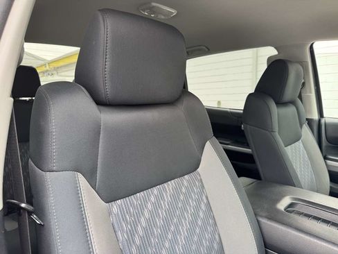 Used 2018 Toyota Tundra SR5 w/ SR5 Upgrade Package RWD image 16