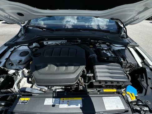 Certified 2024 Volkswagen GTI Autobahn FWD image 31