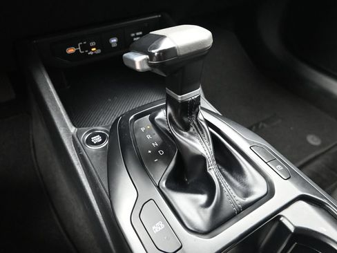 Certified 2025 Kia K4 FWD image 23