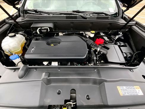 Used 2020 Lincoln Nautilus Reserve image 9