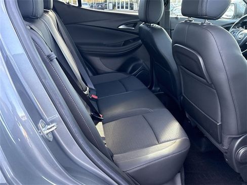 Used 2021 Buick Encore GX Preferred w/ Cold Weather Comfort Package image 25