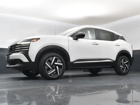 New 2026 Nissan Kicks SV image 37