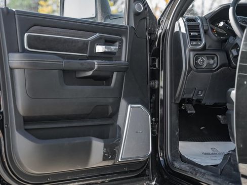 New 2026 RAM 2500 Laramie image 40