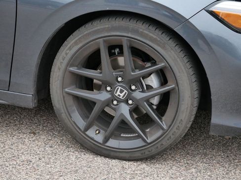 Used 2025 Honda Civic Sport image 14