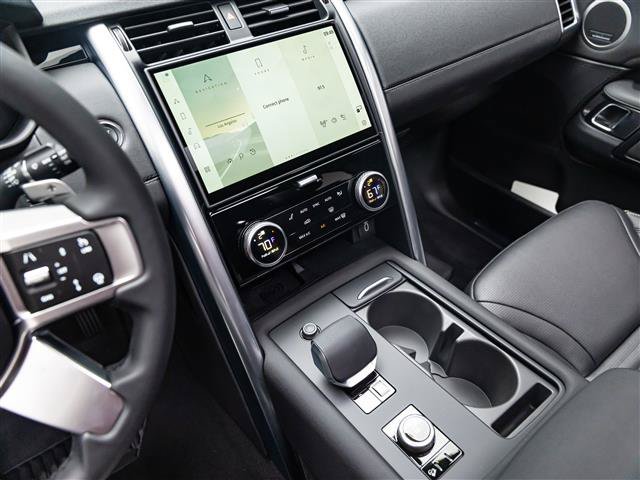 New 2026 Land Rover Discovery S AWD/4WD image 26