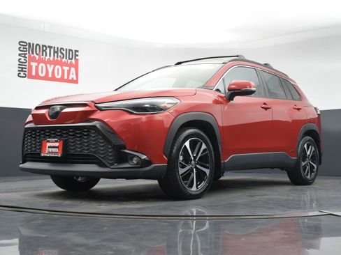 Used 2023 Toyota Corolla Cross XSE w/ Convenience Package image 34