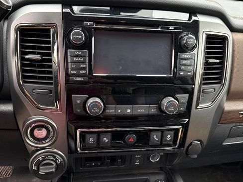 Used 2016 Nissan Titan Platinum Reserve AWD/4WD image 10