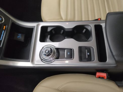 Used 2023 Ford Edge SEL image 26